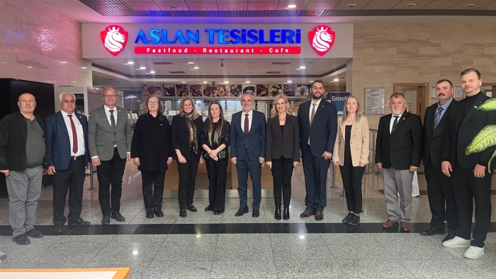 İYİ PARTİ HEYETİNDEN TOBB KADIN GİRİŞİMCİLER KURULU BAŞKANI ELMAS ASLAN’A ZİYARET